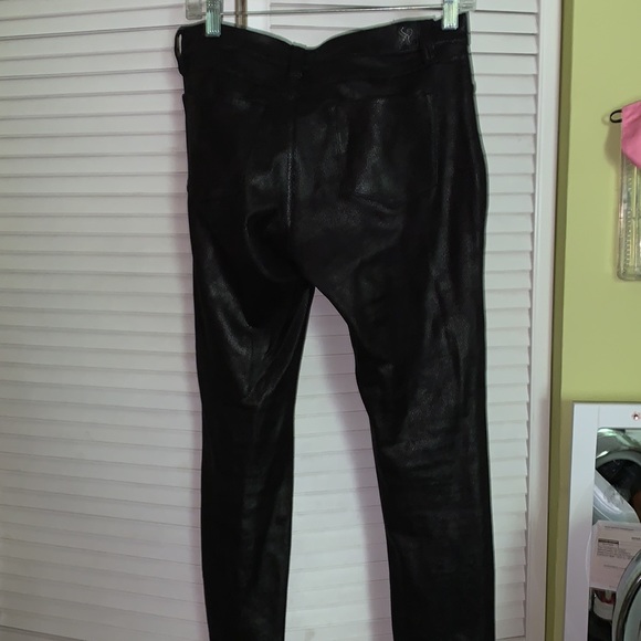 Sneak peek vintage lowrise stretch jeans - Picture 7 of 11
